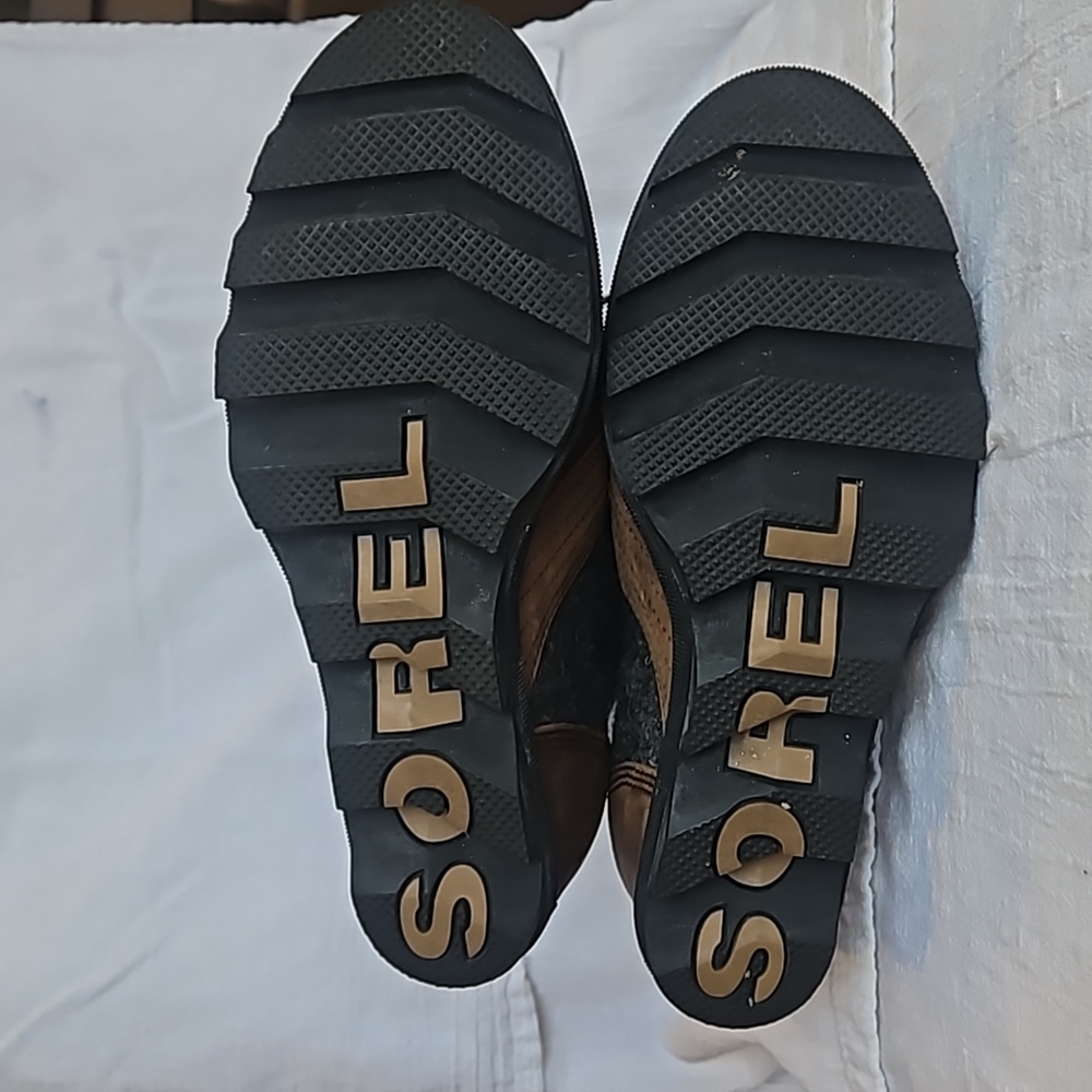 Sorel Joan of Artic III Lexie Bootie - Picture 2 of 3